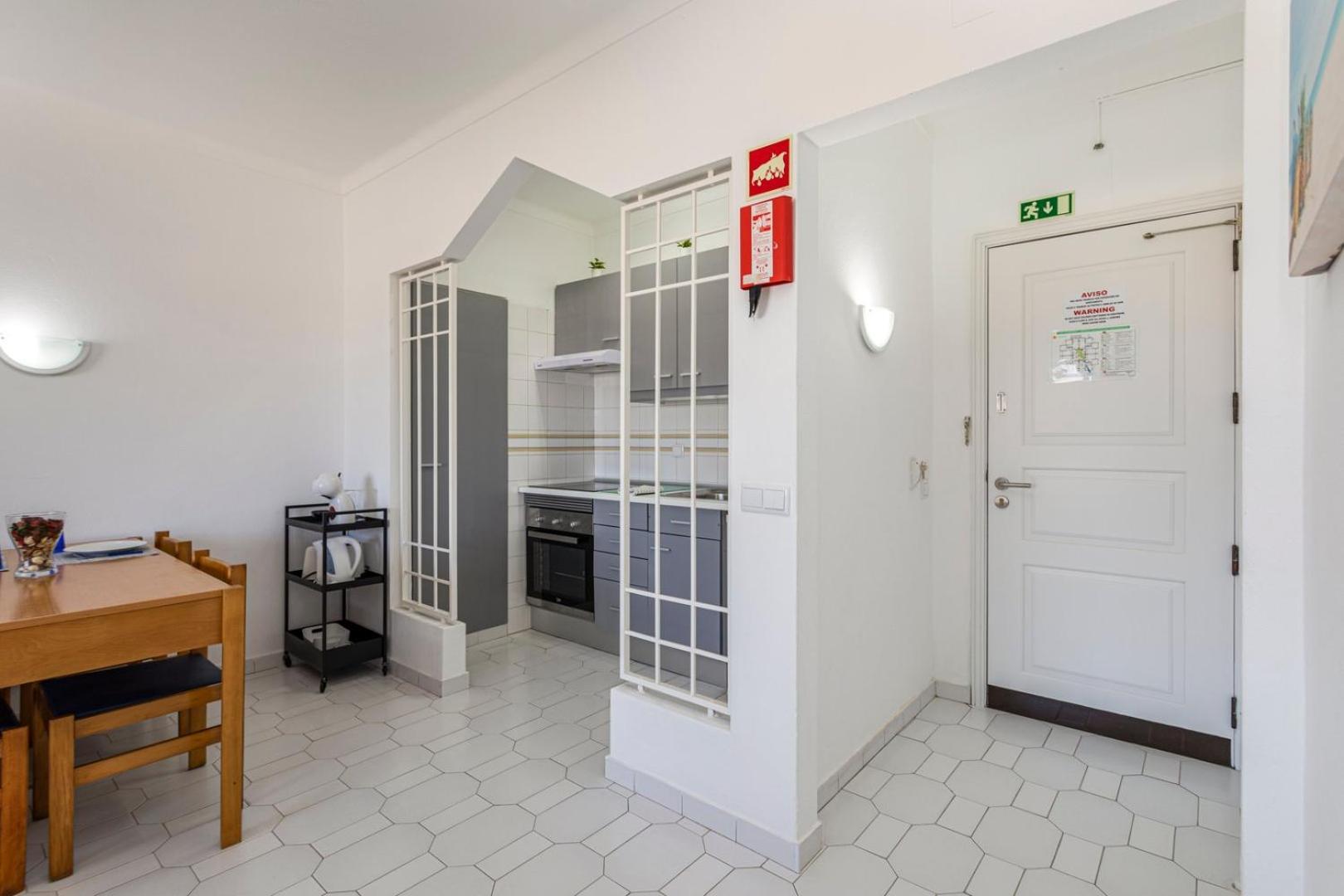 Ferienwohnung The Albufeira Concierge - Pool & Sunset Balconies Exterior foto